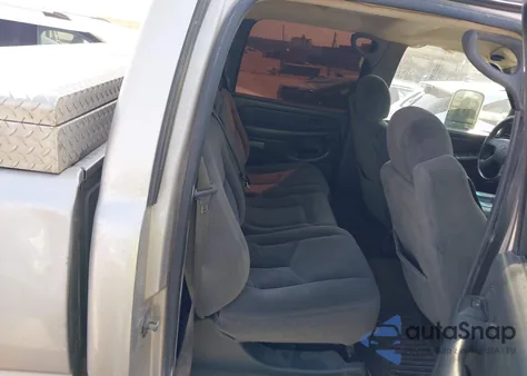 2005 Chevrolet Silverado 2500Hd Ls from USA, damaged, VIN 1GCHC232X5F869342